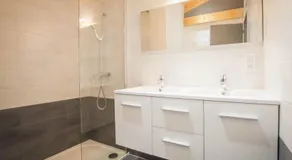 Jolie Villa En Bois Pour 10 Pers - Image 2