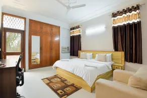 Olive Studio Rooms - Image 3