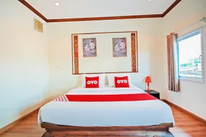 Phuket Airport Lounge Club 96 - Image 4