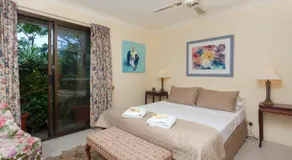 Sandals Guest House - Image 5