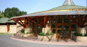 Hunor Hotel Budapest - Image 2