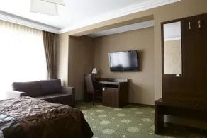 Maxima Hotel - Image 5