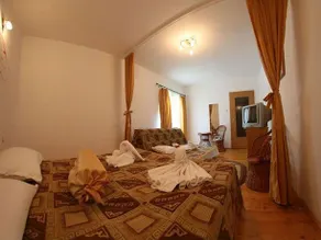 GuestHouse RouaDeMunte - Image 5