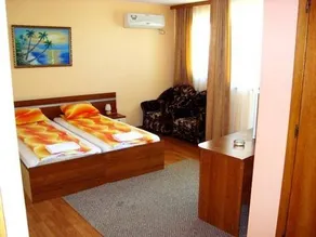 Guest House Momchilovi - Image 5