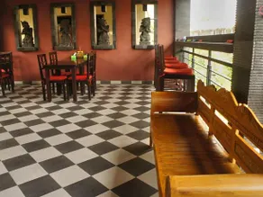Ned's Hide-Away - Image 3