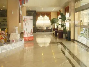 Qingdao Shiguang Hotel (May Fourth Square Ningxia Road Subway Station) - Image 2