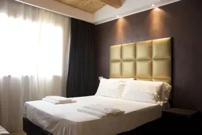 I Due Leoni Hotel - Image 2