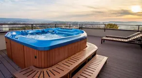 The Golfer Apartment with Jacuzzi - Image 4