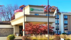 Holiday Inn Danbury-Bethel @ I-84 - Image 2