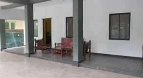 Dee Comfort Inn Guest House - Image 3