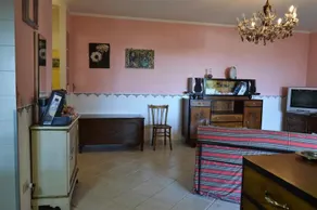 B&B in House - Image 2
