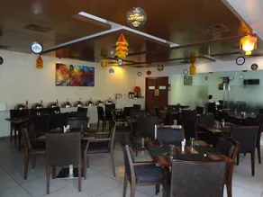 Continental Park Hotel - Image 4