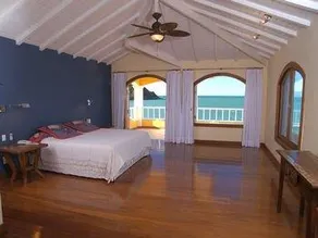 Seaside Paradise - Image 4