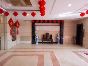 Sundo Carnival Business Hotel - Image 4