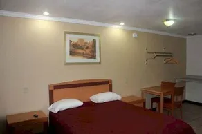 Holiday Lodge - Image 5