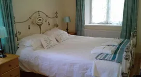 Nell's Farm House - Image 5