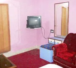 Hotel Paradise International - Image 2