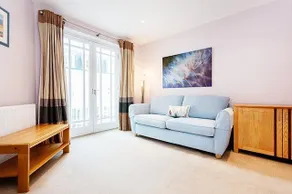 Vive Unique House Spencer Place Islington - Image 2