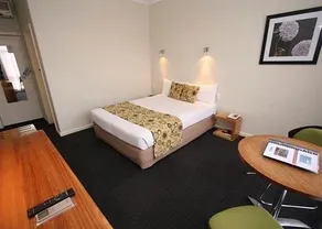 Yangyang Holiday Jiulongh Lake Health Care Hotel - Ningbo - Image 3