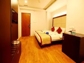 OYO Premium Munnar NH-49 - Image 4