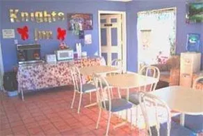 Knights Inn Lake City - Image 4