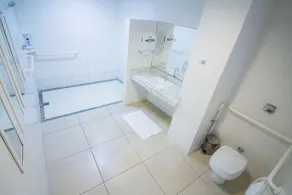 F Design Hostel - Image 5