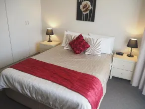 Bertha Street Apartments - Image 2