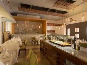 Altitude By Krystal Grand Punta Cancun - All Inclusive - Image 2