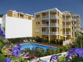 CIP T2 Garden Hill M - Image 1