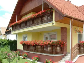 Zsuzsi Vendégház - Image 2