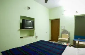 Hotel Vande Mataram - Image 4