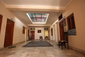 V.K. Hotel - Image 5