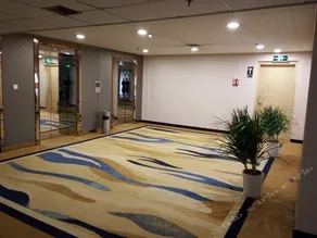 Kaining Seven Star Hotel - Image 3