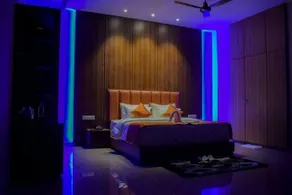 Gold Coast Club House - Image 5