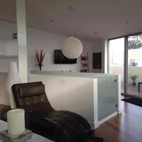 Level One Luxury Apartment and Spa - Image 4
