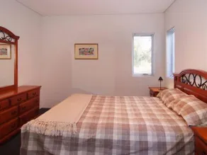 Dunsborough Holiday Homes - 23a Marshall Street - Image 5