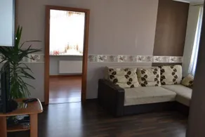 Arina Apartment - Image 3