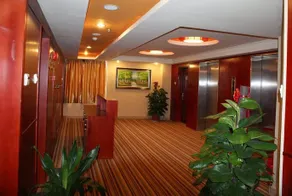 Vienna Hotel - Image 2