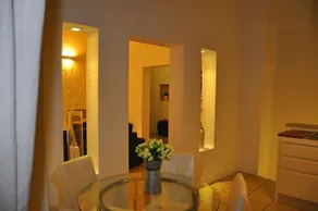 Gloria's House - Image 3
