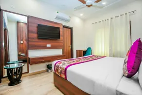 Hotel Karan Residency - 5 Min Walk From Golden Temple - Image 2