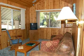 RedAwning Cabin 43R Edna's Hearts Desire - Image 2