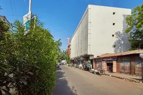 Hotel Akash Surat - Image 2