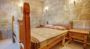 Il-Palma Holiday Farmhouse with Sunny Private Pool in Island of Gozo - Image 3