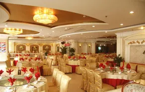 Carol Hotel - Image 3