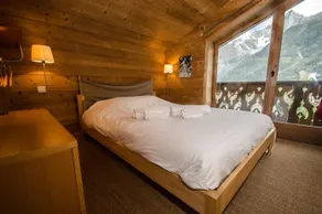 Chalet Panorama - Image 2