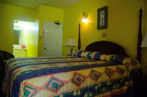 Guest House Villa Royal - Image 2