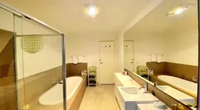 Halen's hourse - Image 3