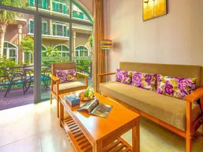 Phoenix Villa Hotel Sanya - Image 3