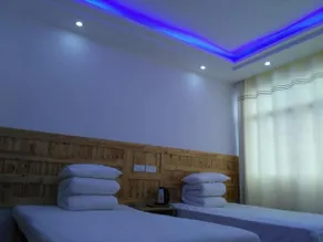 Dabie Mountain Longjinxia Homestay - Image 2