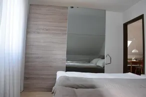 Nicht Daheim Und Doch zu Hause - Image 2